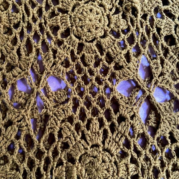 i.e. relaxed hand knit cover up - Picture 3 of 5